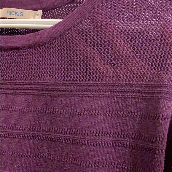 Sweater - Picture 7 of 7